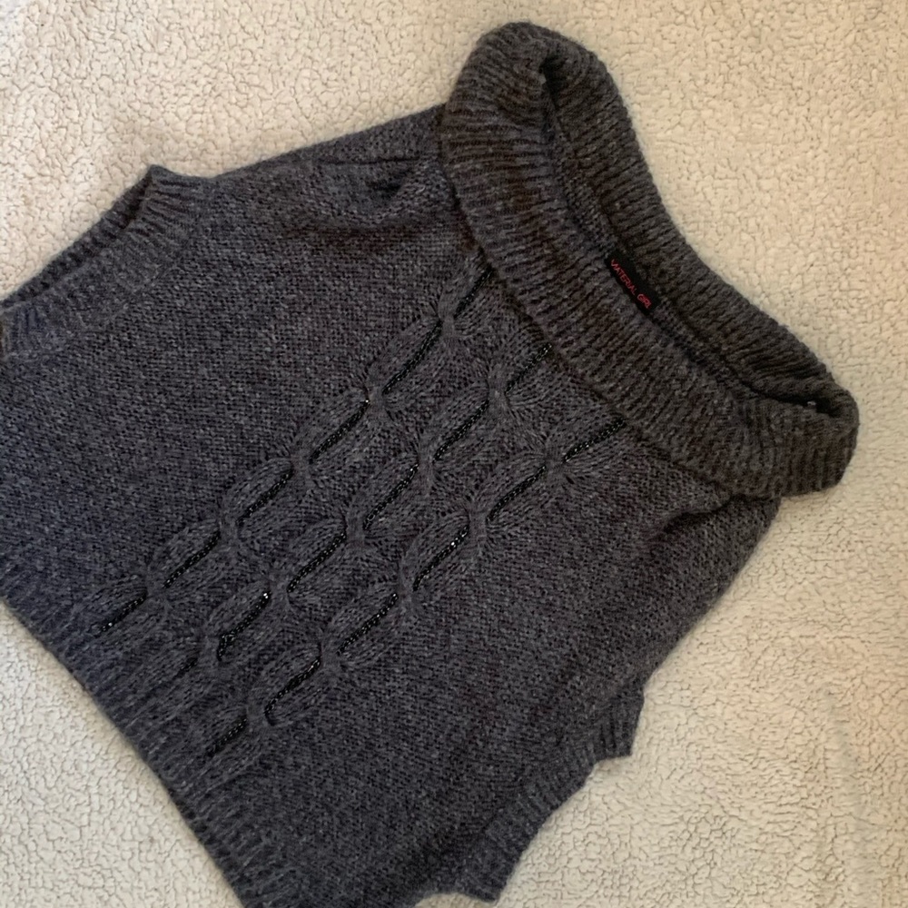 MATERIAL GIRL : Grey Sweater